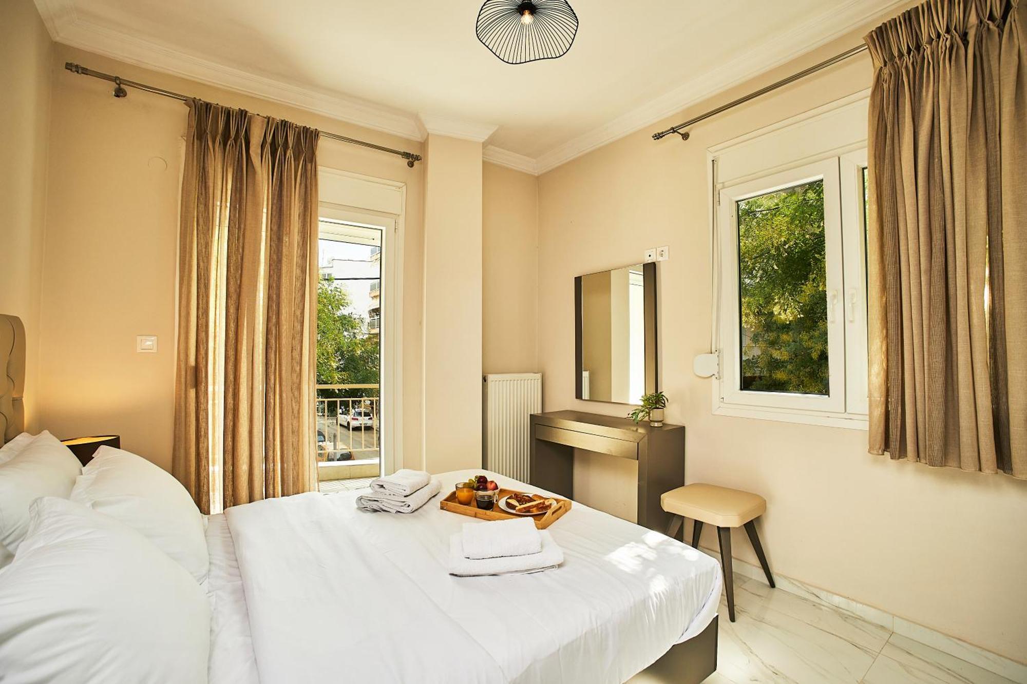 Marble Shine Apartment Near The City Center By Binobi! テッサロニキ エクステリア 写真
